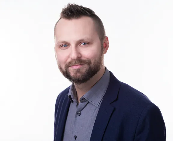 Lukáš Krhánek – CEO